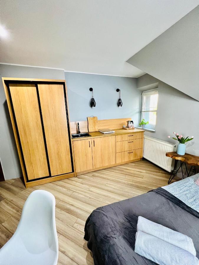 "Ku Sloncu" -Pokoje& Apartamenty - Jastrzębia Góra Extérieur photo