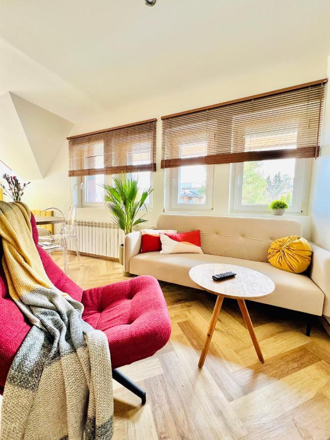 "Ku Sloncu" -Pokoje& Apartamenty - Jastrzębia Góra Extérieur photo