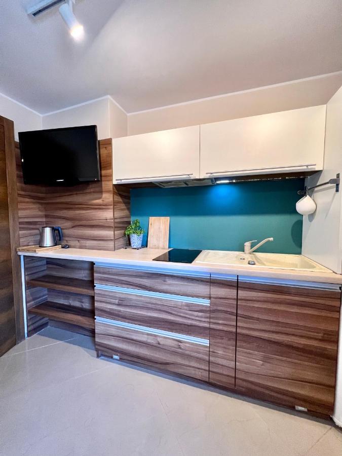 "Ku Sloncu" -Pokoje& Apartamenty - Jastrzębia Góra Extérieur photo