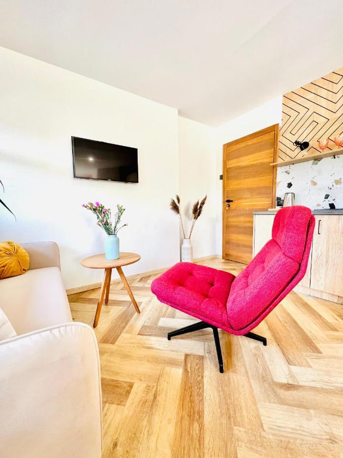 "Ku Sloncu" -Pokoje& Apartamenty - Jastrzębia Góra Extérieur photo