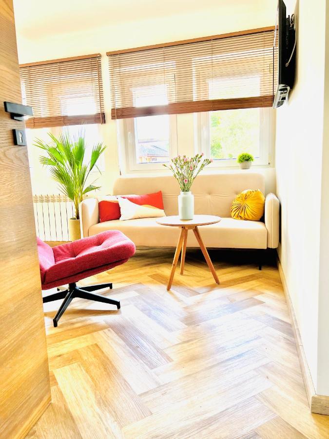 "Ku Sloncu" -Pokoje& Apartamenty - Jastrzębia Góra Extérieur photo