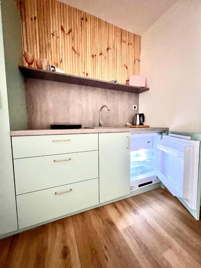 "Ku Sloncu" -Pokoje& Apartamenty - Jastrzębia Góra Extérieur photo