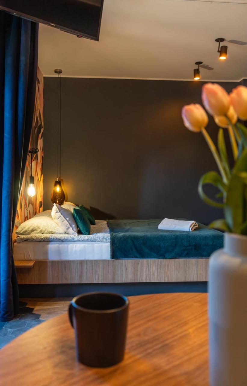 "Ku Sloncu" -Pokoje& Apartamenty - Jastrzębia Góra Extérieur photo