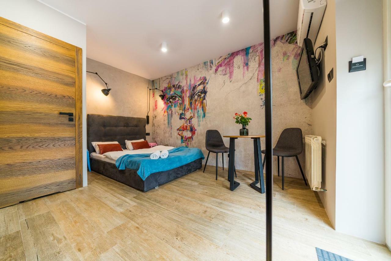 "Ku Sloncu" -Pokoje& Apartamenty - Jastrzębia Góra Extérieur photo